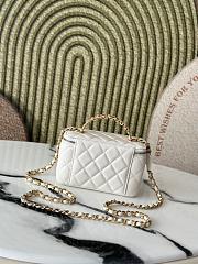 Chanel Vanity Case Bag White Size 16x9.5x8cm - 5