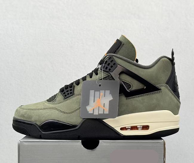 Air Jordan 4 Retro OG SP Undefeated (2025) IB1519-200 - 1