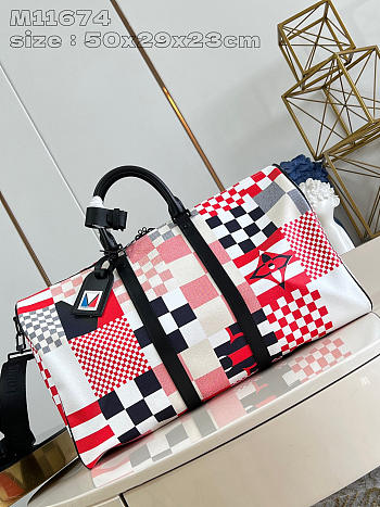LV Keepall Bandoulière 50 M11674 Size 50x23x29cm