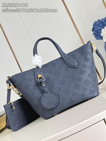 LV Blossom M21849 Size 20x12x20cm