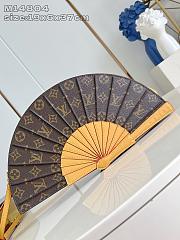 LV Fan Monogra M14804 Size37x6x19cm - 5