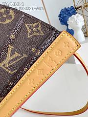 LV Fan Monogra M14804 Size37x6x19cm - 3