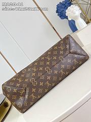 LV Flower Hobo Monogram M12941 Size 41x23x17cm - 4