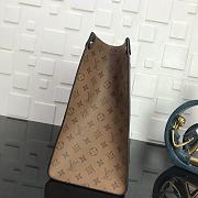 LV OnTheGo Monogram LVM44576 Size 41x34x19cm - 5