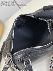 LV Pochette Vibe Circle M14544 Size 25x10x7cm - 5