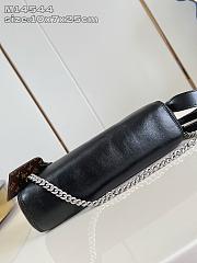 LV Pochette Vibe Circle M14544 Size 25x10x7cm - 3