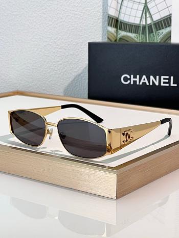 Chanel Sunglasses Black Gold 08846