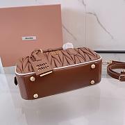 Miu Miu Brown Matelassé Leather Arcadie Size 22x10x7cm - 4
