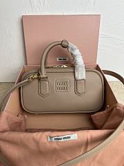 Miu Miu Matelasse Beige Pattern 5BB142 Size 22x10x7cm - 6