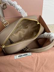 Miu Miu Matelasse Beige Pattern 5BB142 Size 22x10x7cm - 5