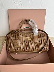 Miu Miu Matelasse Brown Pattern 5BB148 Size 27x12x9cm - 1
