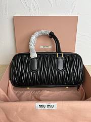 Miu Miu Matelasse Black Pattern 5BB148 Size 27x12x9cm - 2