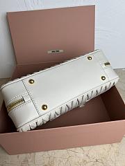 Miu Miu Matelasse White Pattern 5BB148 Size 27x12x9cm - 5