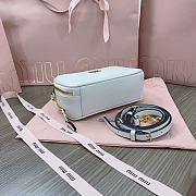 Miu Miu Pillow Bowling Bag White Size 18x9x6cm - 4