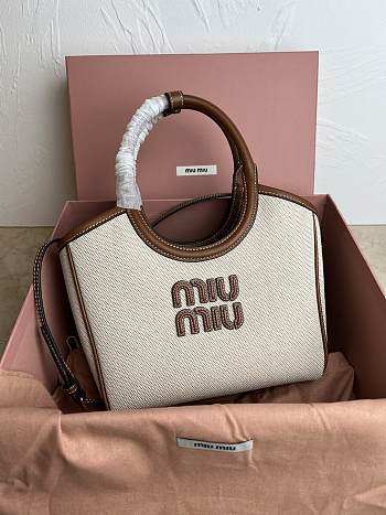 MiuMiu IVY Beige Handbag M288 Size 27x11x15cm