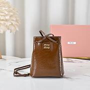 MiuMiu Naplak Patent Leather Pouch Palisander Brown Size 23x13x7cm - 5