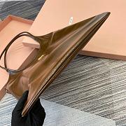 MiuMiu Palisander lvy Naplak Patent Leather Brown Size 35x40cm - 6