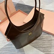 MiuMiu Palisander lvy Naplak Patent Leather Brown Size 35x40cm - 5