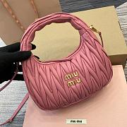 Miumiu Wander Matelasse Pink Size 23x13x7cm - 3