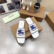 Burberry Label Slide White Blue - 1