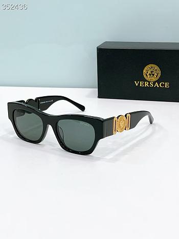 Versace Sunglasses 04 VE4479