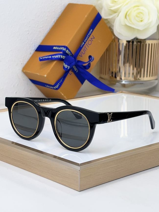 Louis Vuitton Sunglasses Z2065W-03 - 1