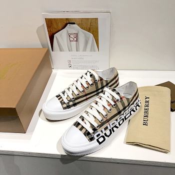 Burberry Logo Print Two-Tone Cotton Beige Gabardine