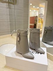 Givenchy Shark Lock Ankle Boots in Leather Grey - 3
