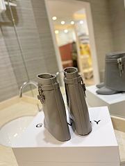Givenchy Shark Lock Ankle Boots in Leather Grey - 2