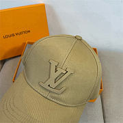 Louis Vuitton Baseball Cap Beige - 3