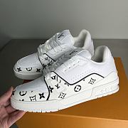 Louis Vuitton LV Trainer White Monogram - 4