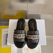 Dior Dway Slide Black Raffia and Embroidered Cotton KCQ844ECJ_S900 - 5