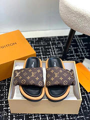Louis Vuitton Pool Pillow Flat Comfort Mule 1ABGIR - 3