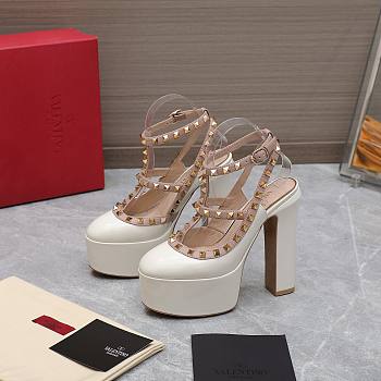 Valentino Garavani Rockstud Platform White Heels 15CM