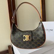 Celine Medium Ava Triomphe Black Bag 114493 Size 23x13x6cm - 3
