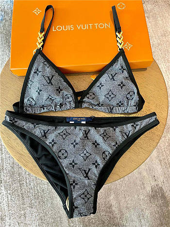 Louis Vuitton Fashion Swimsuit Code 004
