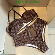 Louis Vuitton Swimsuit Code BY7847-04 - 1