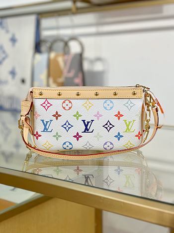 LV x TM Pochette Accessoires Size 22x13x4CM