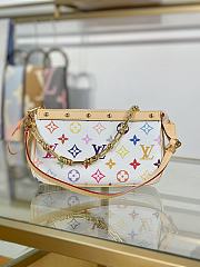 LV x TM Pochette Accessoires Size 22x13x4CM - 5