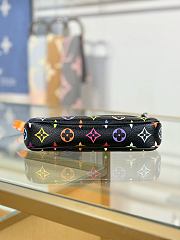 LV x TM Pochette Accessoires Black Size 22x13x4CM - 4