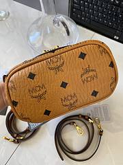 MCM Brown Bag 39123125 Size 21x17x9CM - 6