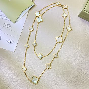 Van Cleef & Arpels 16 Flower Four Leaf Clover Necklace 02