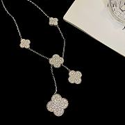 Van Cleef & Arpels Alhsmbra 4 Leaf Clover Necklace 03 - 6