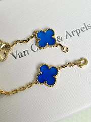 Van Cleef & Arpels Blue 5 Flowered Bracelet - 4