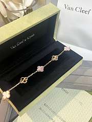 Van Cleef & Arpels Pink 5 Flowered Bracelet - 6