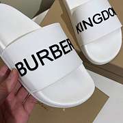 Burberry White Rubber Kingdom Motif Pool Slides - 2