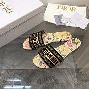 Dior Dway Slide Multicolor Embroidered 26123099-05 - 3