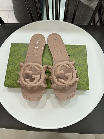 Gucci Interlocking G Slide Sandal Beige