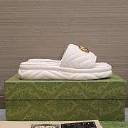 Gucci Slide White PH8643245 - 2