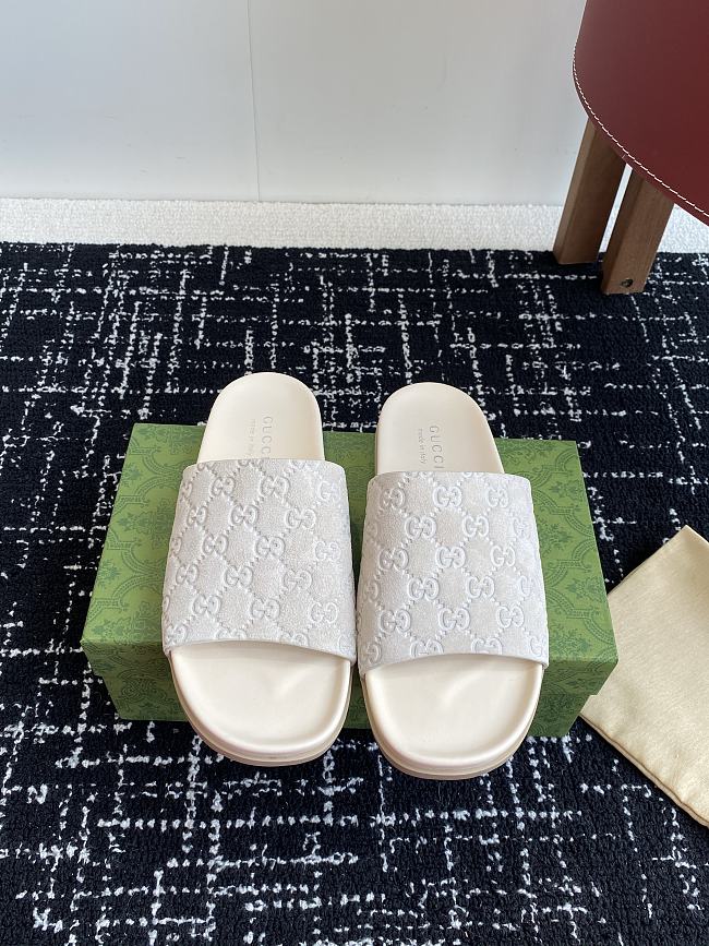 Gucci Slipper Canvas Logo White - 1